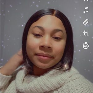 Meet your Posher, Jasmine